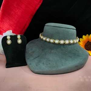 Conjunto de Collar y Pendientes de Latón para Mujer, de la Mejor Calidad, Elegante y Atemporal, Estilo Étnico Occidental - Product Image 1