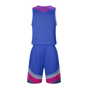 Ensemble maillot et short de basketball personnalisé OEM, imprimé par transfert thermique, en maille 100 % polyester, sur mesure, prix abordable - Product Image 2