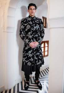 2022 à la mode grande taille intérieur Sherwani robe sur tissu de brocart avec broderie d'or Zardozi respirant ensemble de chaussures de mariage - Product Image 2