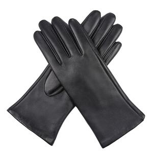 Gants en cuir véritable pour hommes à la mode avec doublure en polaire douce pour une utilisation quotidienne et festive Chaleur hivernale du Pakistan - Product Image 1
