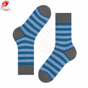 Chaussettes de sport en coton doux, côtelées, confortables, pour la course à pied, la gym et les activités sportives - Service OEM, vente en gros. - Product Image 2