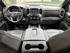 GM_C Sierra 1500 Limited Denali 2022 Usada en Buen Estado - Product Image 5