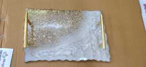 ถาดเรซินอีพ็อกซี่สีดำและสีใสพร้อมหูจับสีทองสำหรับตกแต่งบ้านงานปาร์ตี้และงานเลี้ยงอาหารค่ำ - Product Image 3