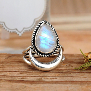925 Sterling Silver Classic Style <b>Moonstone</b> Ring Handmade Gemstone Jewelry Perfect Wedding Engagement Anniversary Gift - Product Image 3