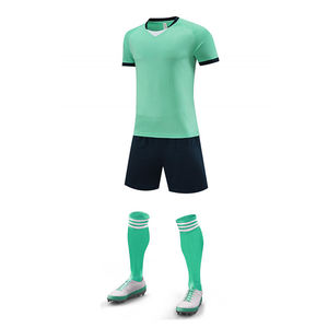 2025 nueva llegada personalizada de secado rápido de poliéster ropa de fútbol uniforme de fútbol kits de fútbol Conjunto de camiseta de fútbol para hombres - Product Image 1