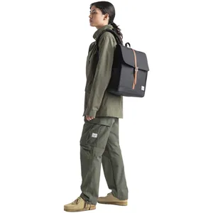 Mochila Herschel City de Gadgets Sostenibles Reciclados, Categoría Promocional - Product Image 3