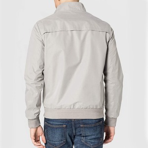 Vestes Softshell en polyester à fermeture éclair personnalisables OEM pour hommes pour adultes coupe-vent imperméable pour veste d'hiver pour hommes - Product Image 3