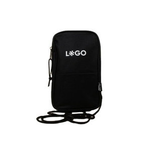 Elegante bolso de teléfono cruzado personalizado negro Unisex bolso de mensajero con cierre de cremallera de moda regalo corporativo perfecto - Product Image 1