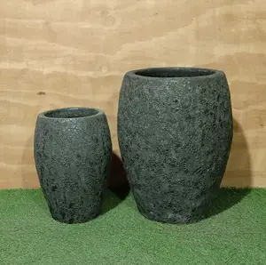 beautiful pottery planter// outdoor pot//atlantic planter