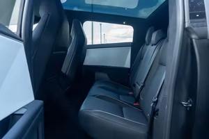 Usado RND/LND 2024 Mercedes-Benz AMG GLC 43 SUV 4MATIC - Product Image 5