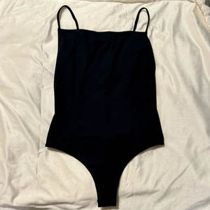 2026 NEW DESIGN EXCELLENT QUALITY SLEEVELESS HIGH SKINNY FIT BASE BODYSUIT WOMEN <b>BLACK</b> SPANDEX/POLYESTER BREATHABLE QUICK DRY - Product Image 2