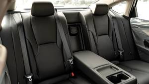 Honda Accord Usata 2025, Berlina Automatica a Benzina, Basso Chilometraggio, Guida a Sinistra, Ideale per il Pendolarismo Urbano |   Pronto per l'esportazione - Product Image 5