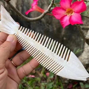 Peine de pelo de cuerno de buey de alta calidad, diseño de pescado, más vendido para uso doméstico y hotelero, decoración de estilo Animal pulido por HF CRAFTS - Product Image 6