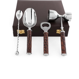 Juego de 4 herramientas de barra de cobre con pulido hecho a mano para el hogar Hotel & Bar Accesorios Base de madera y juego de herramientas de barra de metal - Product Image 2