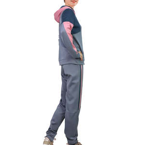 Ensemble de survêtement 2 pièces style streetwear hip-hop pour femmes, survêtement à fermeture éclair avec logo brodé personnalisé, sweat à capuche à fermeture éclair pour femmes - Product Image 3