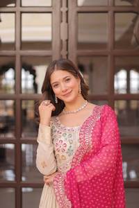 Vestido de Anarkali étnico indio, Material tejido Jecquard con bordado de cuentas de perlas, traje de fiesta y Festival de boda - Product Image 6