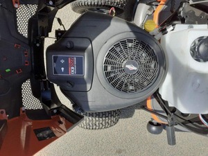 Excellente Husqvarna TC242T avec une excellente brosse - Product Image 5