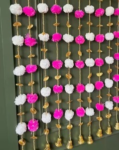 Guirnaldas de cortina de flores artificiales con campanas doradas, hilo de caléndula rosa y blanca, cuentas de Gota, colgante de pared para decoración de eventos - Product Image 5