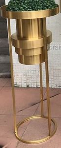 Juego de macetas de metal dorado de alta calidad para jardín, boda al aire libre y decoración del hogar, maceta de diseño elegante a precio mayorista - Product Image 2