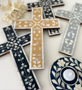 Adorno de Pared con Cruz de Nácar y Incrustaciones de Hueso, Hecho a Mano, Moderno, para Decoración del Hogar, Festividades Religiosas y Días Festivos - Product Image 3