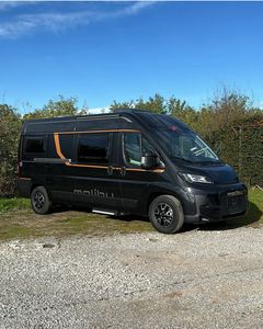 Encuentra un icono similar: Autocaravana barata Challenger 114 2019, Euro 6, una habitación, blanca, para 4-6 personas, ajustable. - Product Image 1