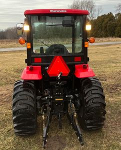 Tractor Agrícola Mahindra 1635 HST 4WD 2025 - Product Image 5