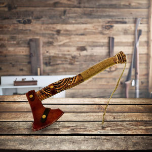 ขวานหัวเหล็กสแตนเลสแบบนูนลายพร้อมด้ามไม้ สำหรับตั้งแคมป์กลางแจ้งและล่าสัตว์ งานอุตสาหกรรม/งาน DIY - Product Image 6