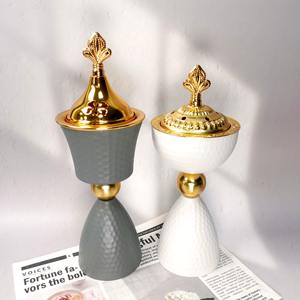 Quemador de incienso aromático ecológico de Dubái musulmán de estilo contemporáneo para decoración de fiesta en casa Bakhoor de mano Metal árabe - Product Image 1
