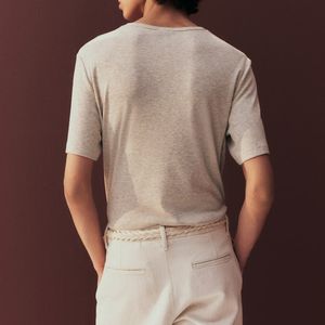 Alta calidad al por mayor en blanco Color liso logotipo personalizado cómodo cuello redondo 100% algodón para hombres - Product Image 4