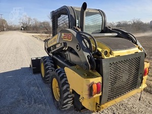 Cargadoras HHOLLANDD L218 NUEVAS de 2011 con Bomba Hidráulica y Caja de Cambios MOOG - Product Image 6