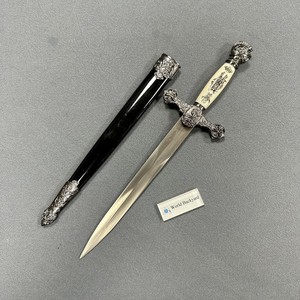 Accessoire d'<span class=keywords><strong>épée</strong></span> décorative <span class=keywords><strong>de</strong></span> chevaliers <span class=keywords><strong>de</strong></span> la Renaissance Outil <span class=keywords><strong>de</strong></span> cosplay d'<span class=keywords><strong>épée</strong></span> courte <span class=keywords><strong>de</strong></span> cérémonie traditionnelle avec une belle garde - Product Image 5