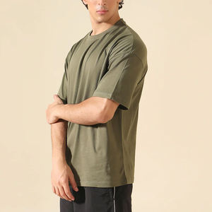 T-shirt vert forêt avec logo personnalisé en gros de haute qualité grande taille T-shirt pour hommes en coton confortable T-shirt pour hommes par Highletic - Product Image 4