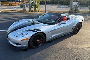 CHEVROLET CORVETTE CONVERTIBLE USADO 2013, Volante a la Izquierda/Derecha - Product Image 2
