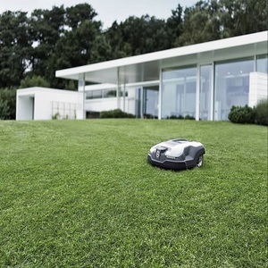 Tondeuse à gazon à distance/contrôle 900mm Design Largeur de coupe Conception de chenille automotrice Robot intelligent à vendre - Product Image 2