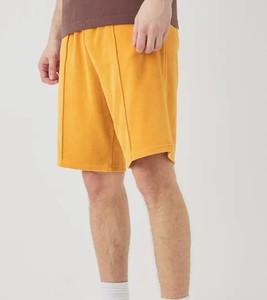 Pantalones cortos informales cómodos y transpirables de calidad superior para hombre, ropa activa de verano de secado rápido, color amarillo a la moda, patrón sólido - Product Image 4