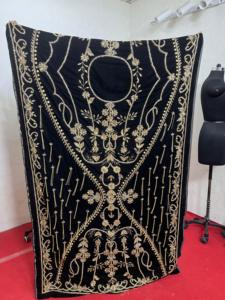 Tissu de travail et de broderie brodé à la main de luxe - Product Image 4