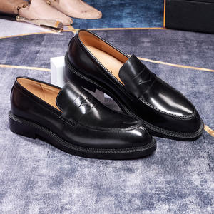 Chaussures habillées classiques en cuir véritable à lacets pour hommes – Idéales pour le bureau - Product Image 1