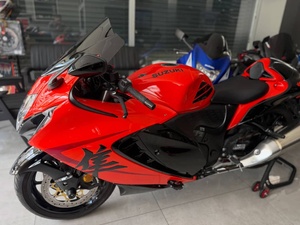 SUPER SEPTIEMBRE: Motocicleta Nueva a Precio Accesible, 1340cc GSX-1300R 23 MY 2023, Completamente Inspeccionada - Product Image 1