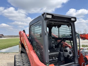 2021 Kubota SVL97-2 Diesel Skid <b>Steer</b> Loader Crawler Front Loader Eaton High Efficiency Motor Engine Bearing Pump Gearbox - Product Image 3