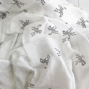 Tissu de gaze double imprimé réactif en coton 32s 40s pour couverture de bébé - Product Image 1