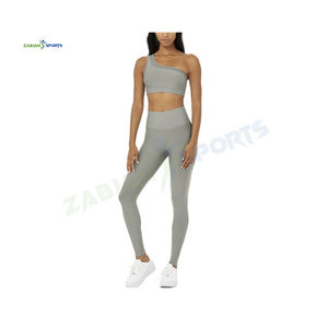 Ensemble de yoga sans couture automne-hiver pour femme avec soutien-gorge de sport confortable et leggings - Product Image 6