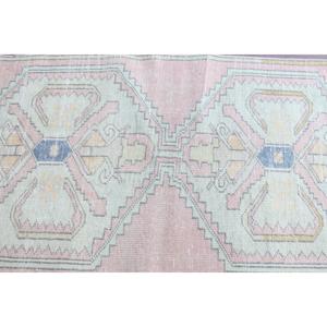 พรมขนาด 2.9x8.9 ฟุต, พรมวินเทจตุรกี, พรมขนสัตว์สีชมพูไล่เฉด - Product Image 4