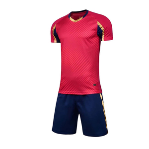 High Quality Customizable Soccer Uniform Kits for European Clubs and Players <b>Comfortable</b> New 2025 Season Wholesale Soccer Wear - Product Image 4