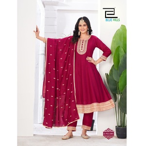 Vente chaude femmes indiennes ethnique Long Anarkali Kurta ensemble pour mariage et fête événement porter des options de fournisseur en gros - Product Image 1