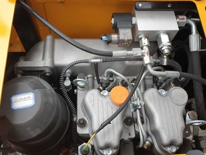 Miniexcavadora HT18 de 3.5 Toneladas con Peso Operativo de 1.2-1.8 Toneladas, 1 Caja de Cambios y Componentes Principales del Motor Importados - Product Image 6