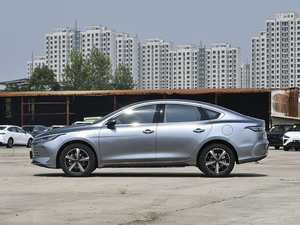 B Y D Destroyer 05 Plug in Vehicles 55 120km Coche eléctrico 1 5L Híbrido 5 Asientos muy limpio - Product Image 4