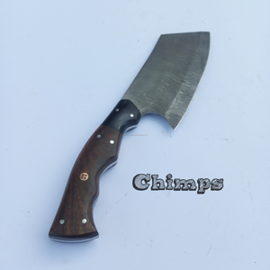 Couteau de chef damassé fait à la main avec manche en bois de rose couteau de boucher couperet à viande avec gaine en cuir - Product Image 2
