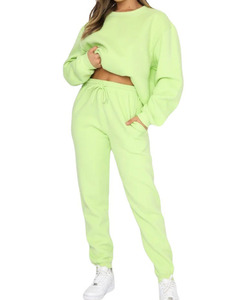 Sweat-shirt en coton surdimensionné pour femmes avec tissu en polaire doux et coupe décontractée pour un style streetwear quotidien - Product Image 4