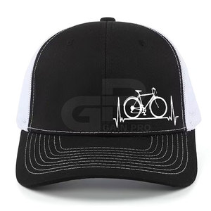 Casquette de camionneur légère et confortable avec design en maille, idéale pour les activités quotidiennes en plein air - Product Image 6