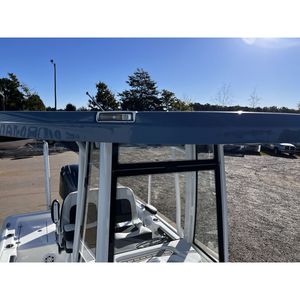 2026 TideWater Boats 2300 CB Pièces et accessoires - Product Image 2